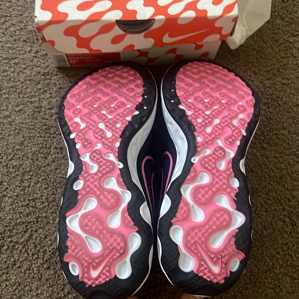 Nike  Renew Blue and Pink Sneakers - Picture 5 of 5